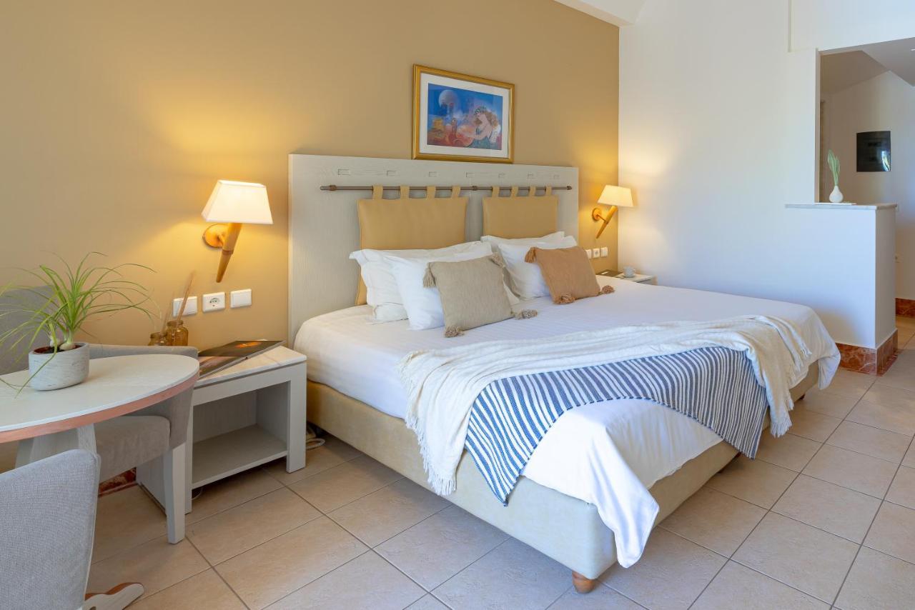 Отель Giannoulis - Santa Marina Plaza (Adults Only) Агия-Марина Экстерьер фото