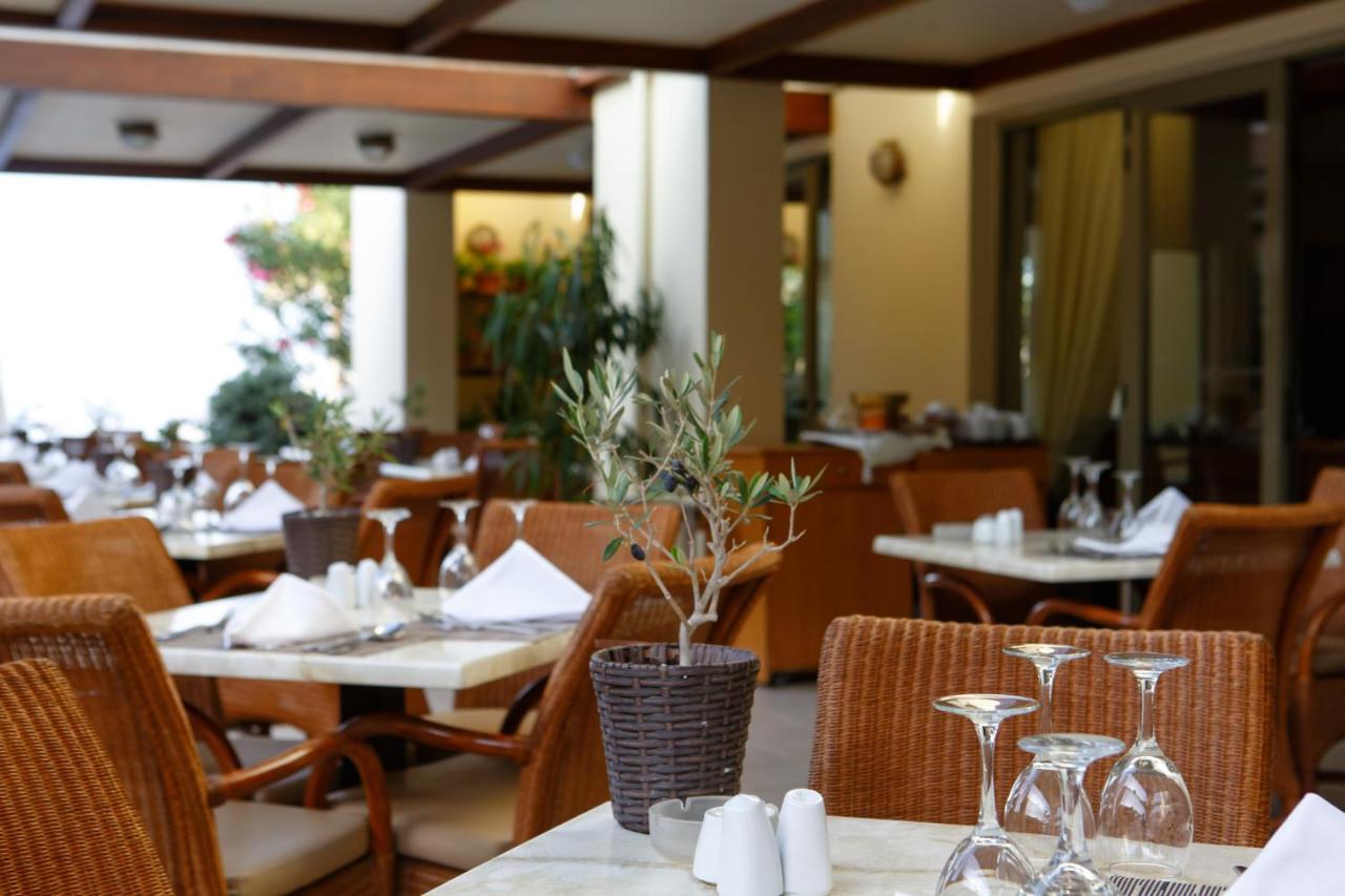 Отель Giannoulis - Santa Marina Plaza (Adults Only) Агия-Марина Экстерьер фото